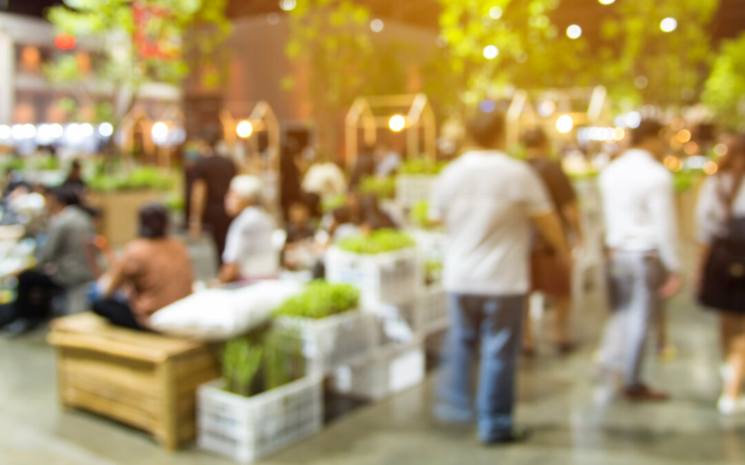 Messestand mich Besucher:innen