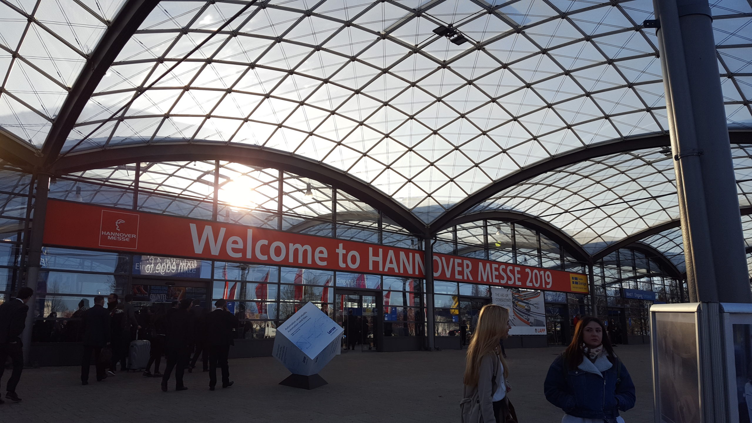 Blick auf den Eingangsbereich der Hannover Messe 2019