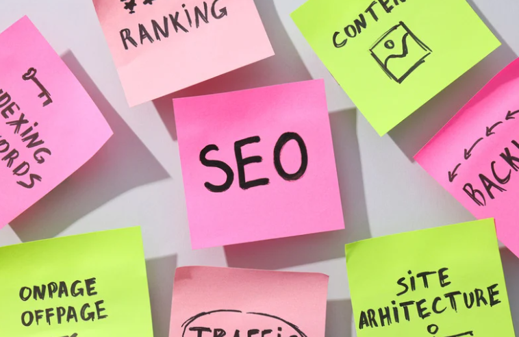 Online-marketing Desktop-Monitor zeigt die Botschaft „Do More“ in heller Schrift auf dunklem Hintergrund